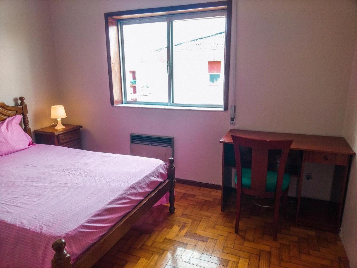 Enjoy Braga Estacao - Charming Bedrooms In The Historic Center Exterior photo